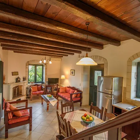 فيلة Alevrota - Kalamaki Holidays كاميلاريون