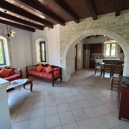 Alevrota - Kalamaki Holidays Вилла Камиларион